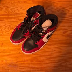 Chicago Black Toe 1s