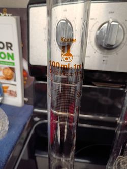 Karter 100ml Glass Graduated Cylinder
