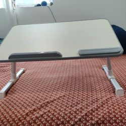 Adjustable Laptop Table