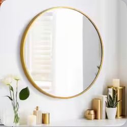 Round wall mirror