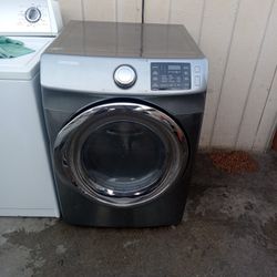 Santiago's Appliances 