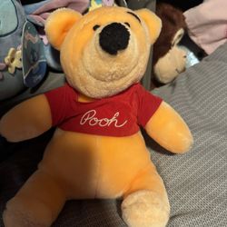 Vintage Winne The Pooh Stuffed Animal