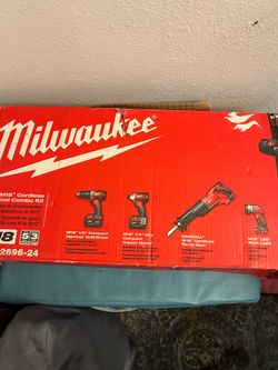 Milwaukee M18 Cordless 4-Tool Combo Kit 2696-24