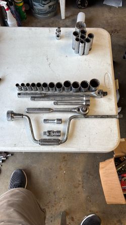 Ratchet set