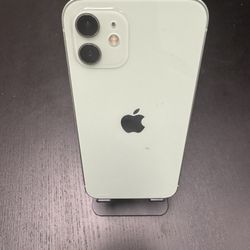 Apple iPhone 12 64GB Unlocked 