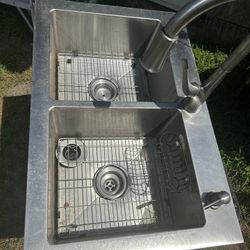 Used Sink 