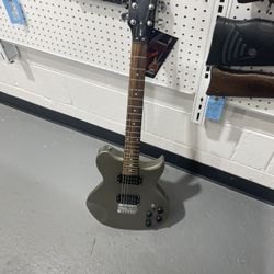 Washburn WI14 Electric  Quitar 