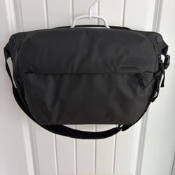 Peak Design Everyday Sling, 10L