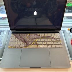 MacBook Pro 13 Inch