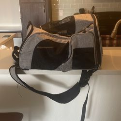 Sherpa cat bag