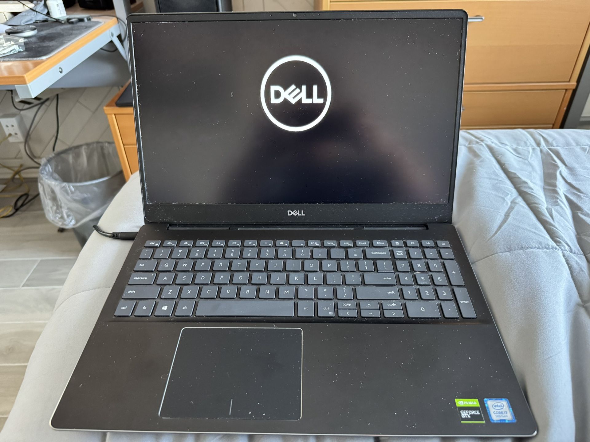 Dell Vostro 15 7590 15” FHD Display Intel i7-9750H 2.6GHz 16GB RAM 512GB SSD Windows 11 Pro Nvidia GTX 1650