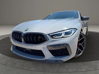 2022 BMW M8
