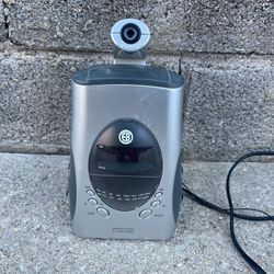 ⚡ Clock Radio w/ Projection Feature