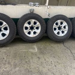 Brand New 4 By 4 Toyota Tires Brand New all four