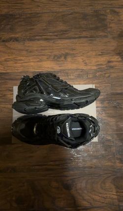 Black Balenciaga runner