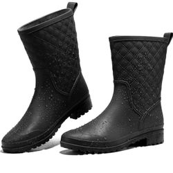  Rain Boots for Women (Size 8)(new)
