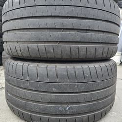 (2) 275 35 19 Michelin Tires 