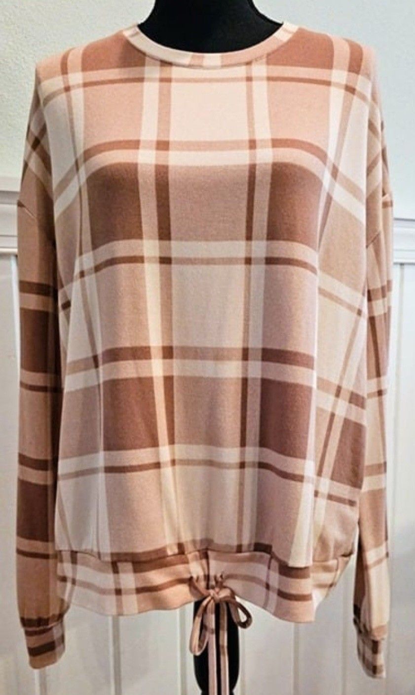 XXL Woman's Como Vintage Rose Plaid Shirt