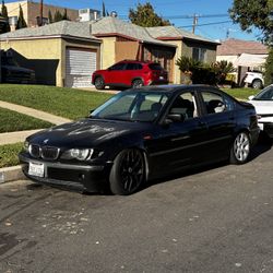 2003 BMW 325i