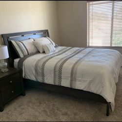 Living spaces bedroom (Chad Grey)