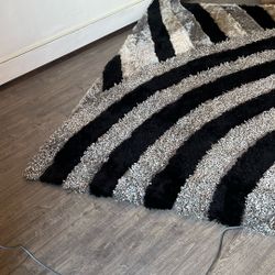 Free Area Rug