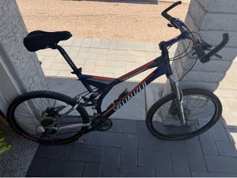 Specialized Enduro mountain bike