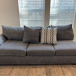 SOFA GRAY