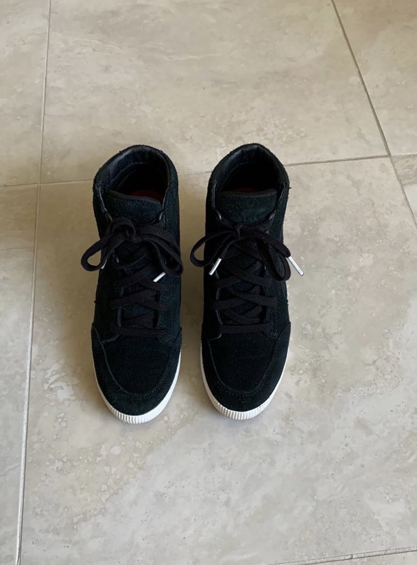 SOREL Out N About Waterproof Suede Wedge Sneakers In Black Size 6.5 / 7
