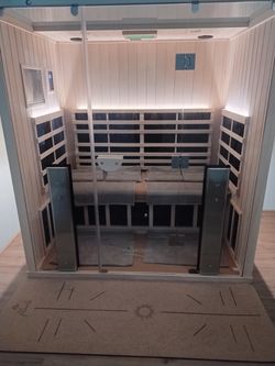 2023 New Jacuzzi Saunas Clearlight Sanctuary Full Spectrum Sauna Y 4 Person - Tucson, AZ