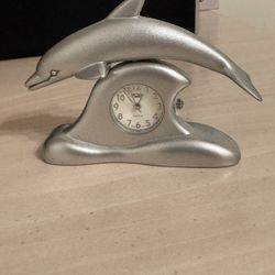 Dolphin Clock