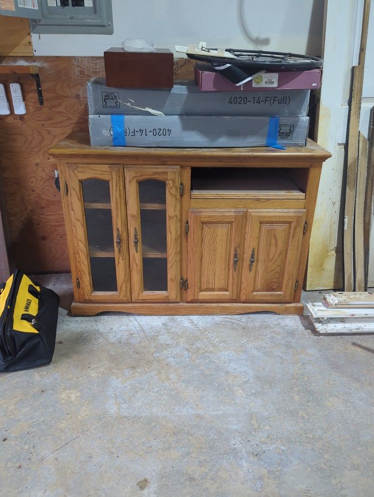 Oak TV Stand