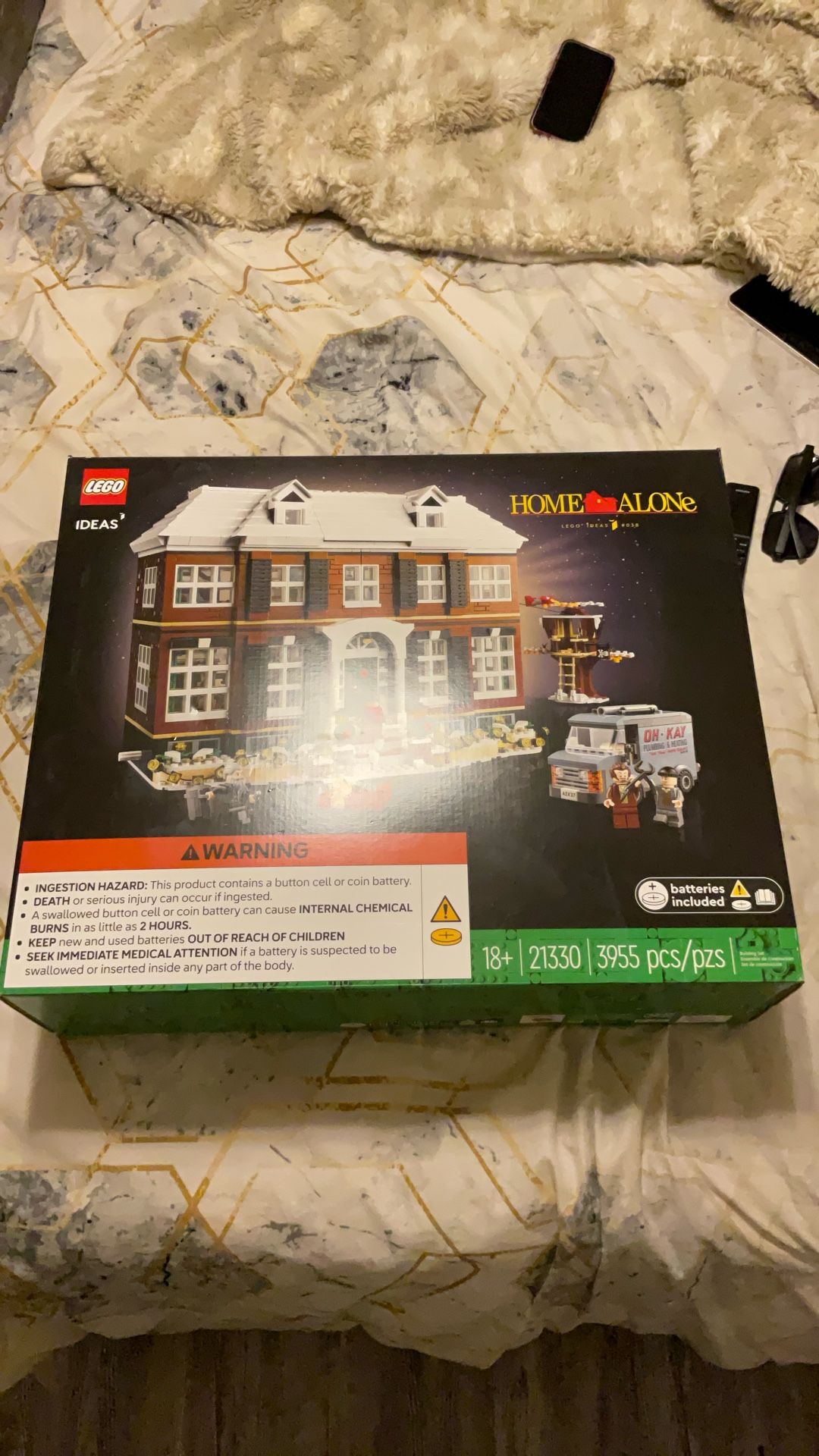 Brand New Exclusive Lego Home Alone Set *Holidays*