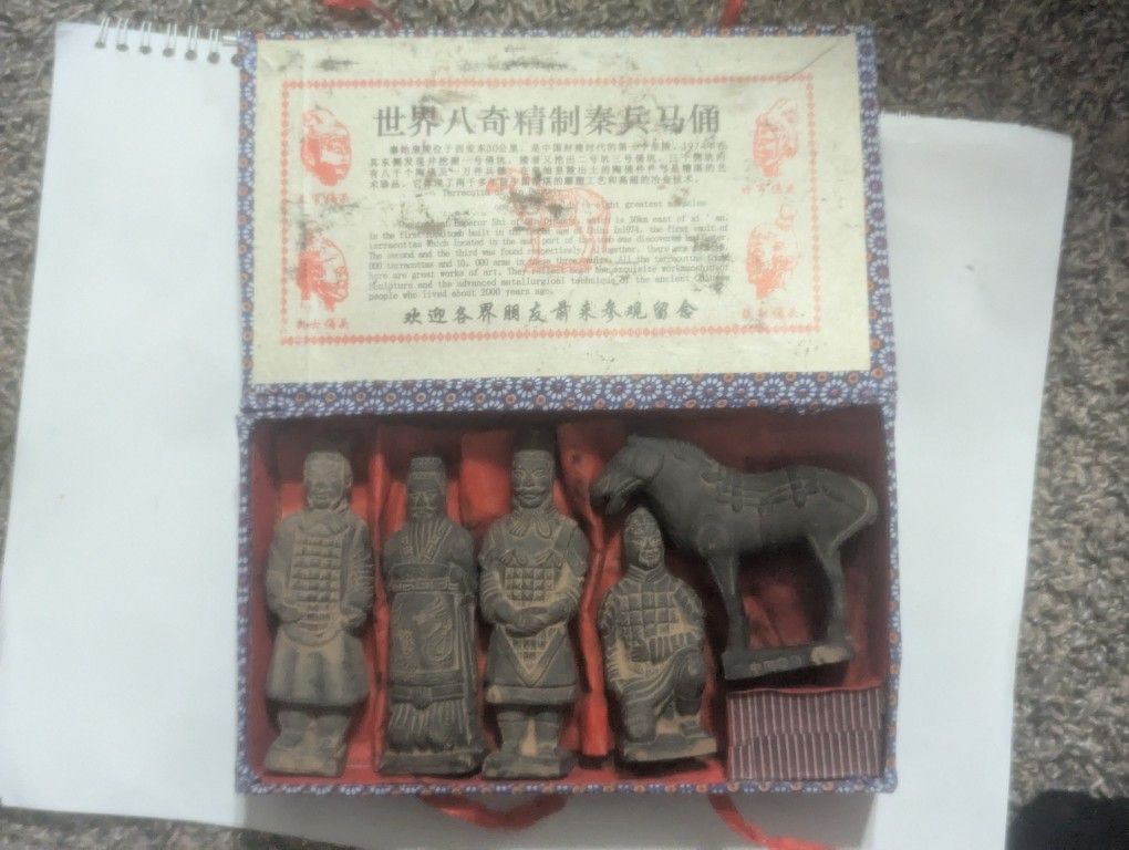 Vintage Terracotta Qin Shi Huang Warriors dynasty 5 clay statues