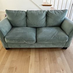 2 couches/sofas