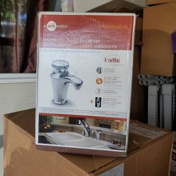 Hot Water Dispenser