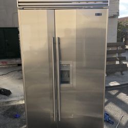 Sub Zero 42” Stainless Steel Built In Side By Side Refrigerator 