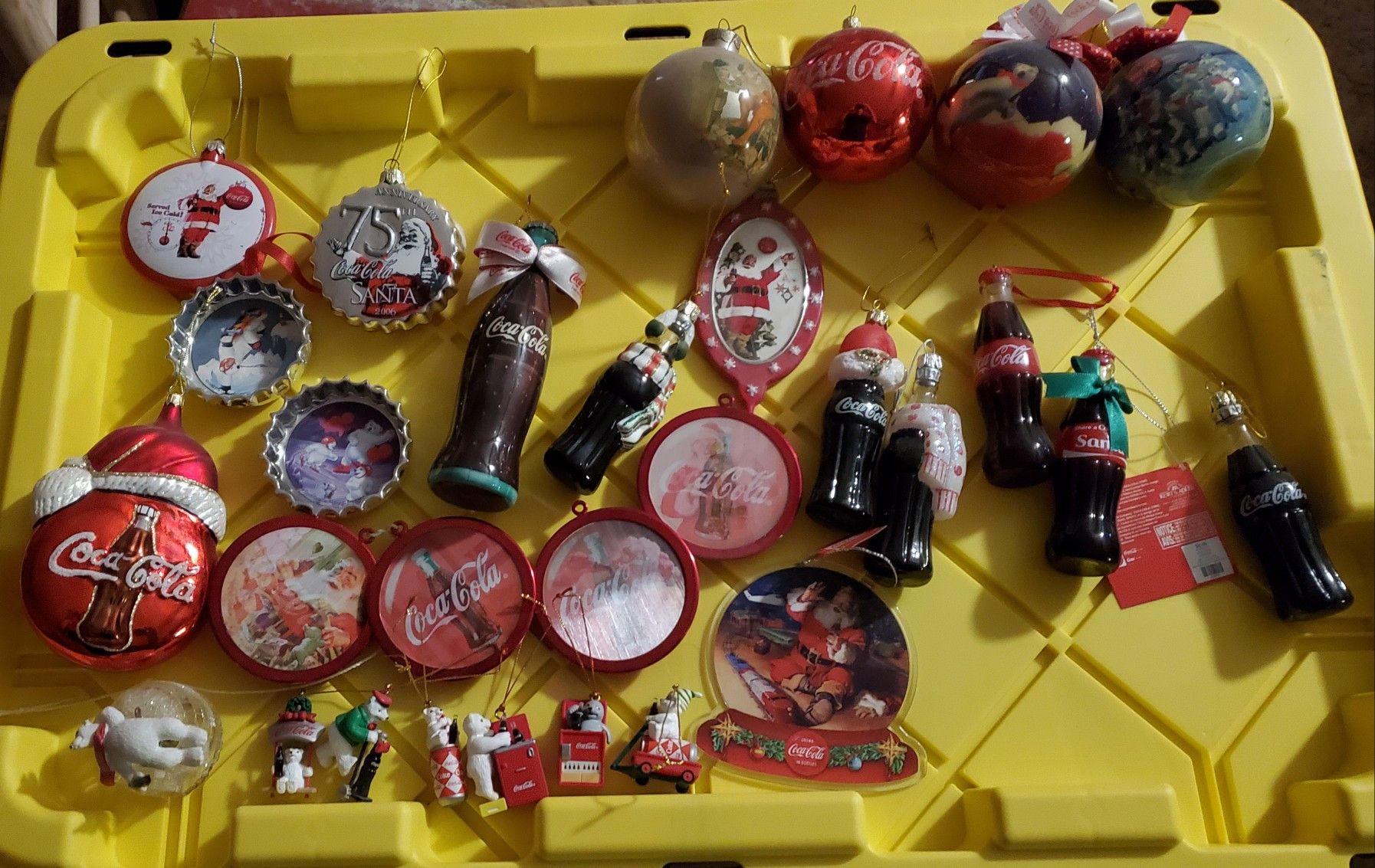 28 Coca Cola Ornaments