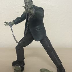 Jada Toys Universal Monsters 6" Frankenstein's Monster Figure
