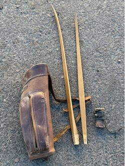Vintage Quiver and Bow