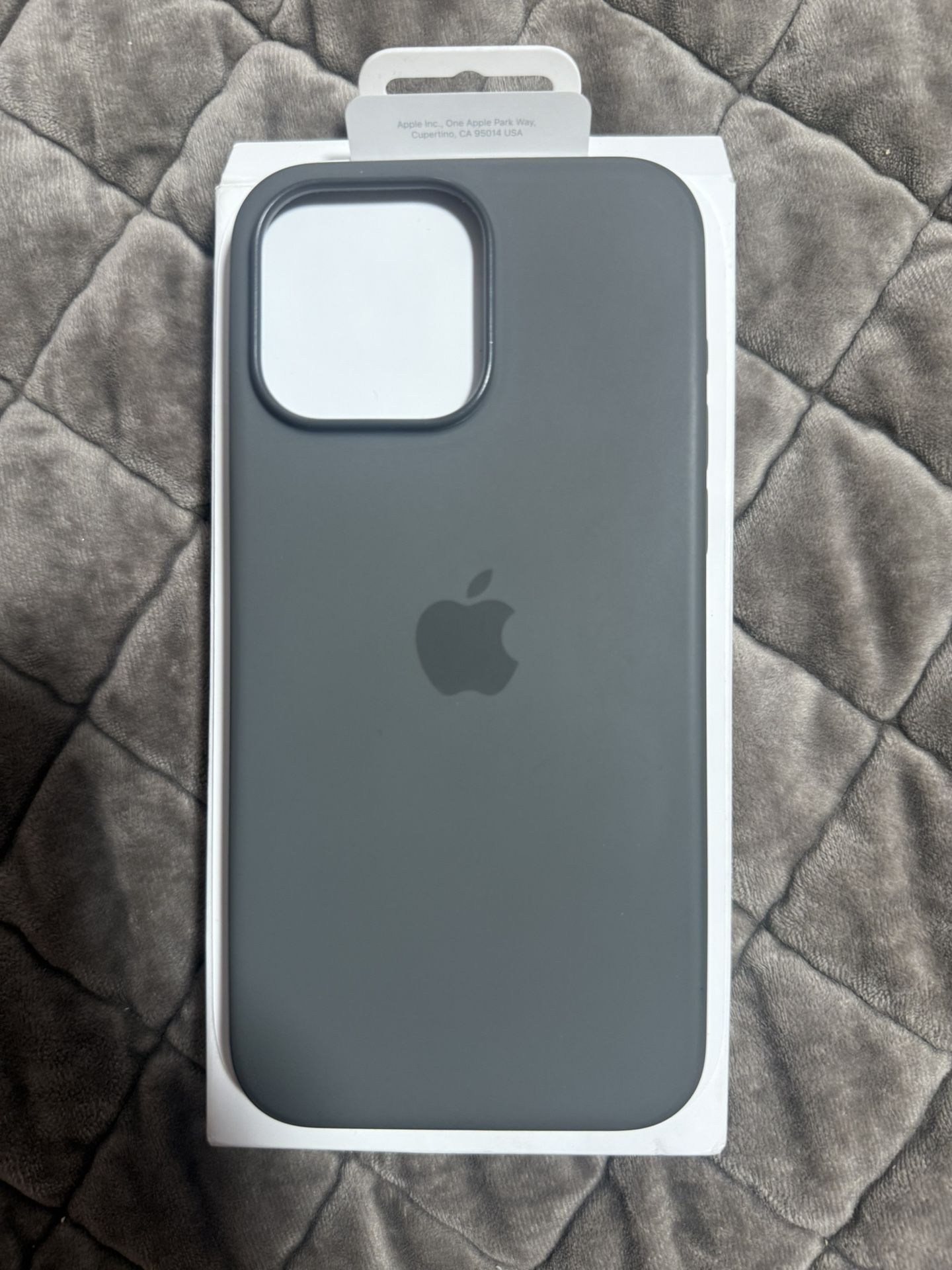 iPhone 15 Pro Max Silicone Case
