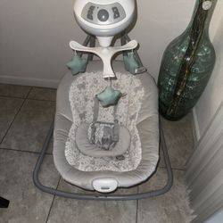 Graco Baby Swing 