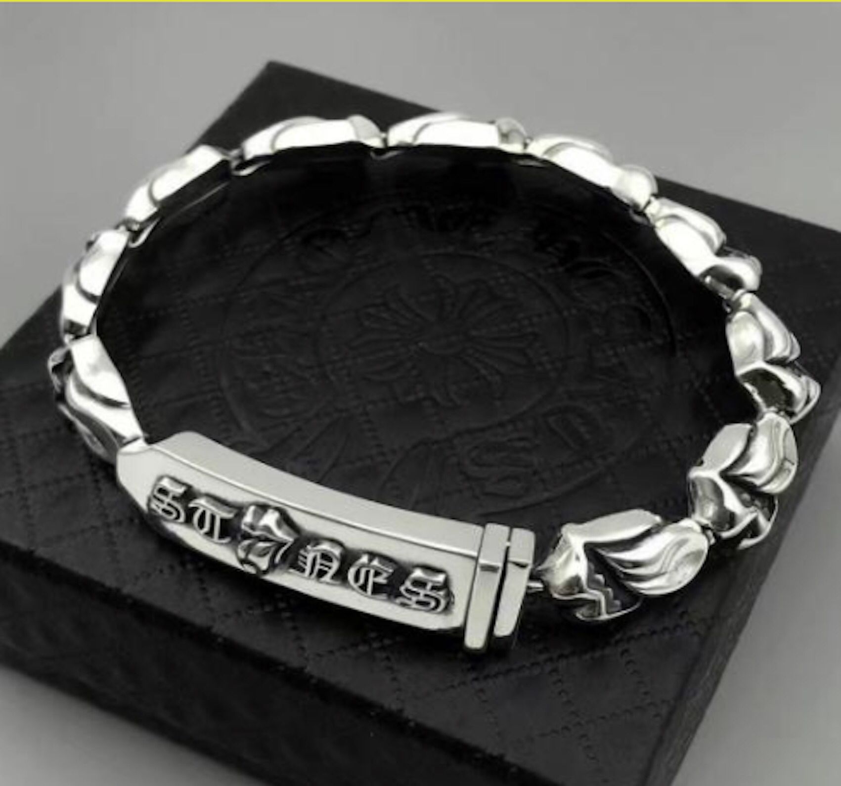 Chrome Bracelets Hearts/Lips Rolling Stone Tongue Blvck Silver Paris Designer Ami Corteiz