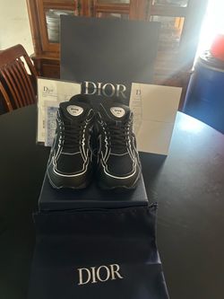 Dior B30