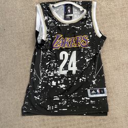 Adidas Los Angeles Lakers Kobe Bryant #24 Swingman Jersey Black White Gold S