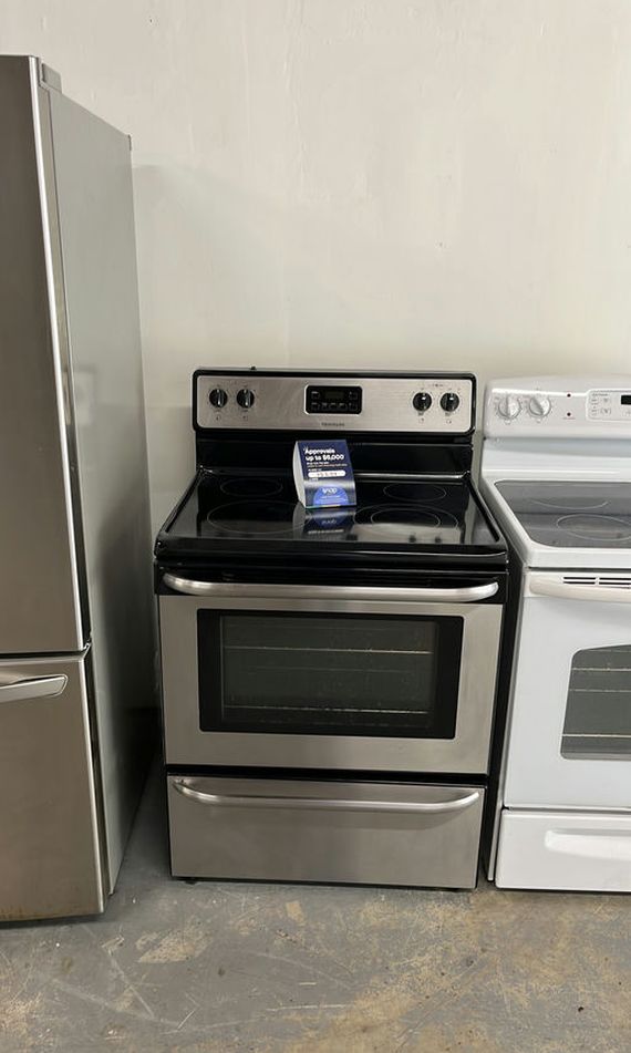 Stainless Frigidaire Electric Range GlassTop