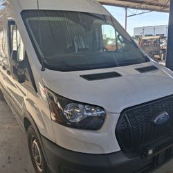2021 Ford Transit Cargo Van