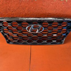 2019 2020 HYUNDAI SANTA FE FRONT BUMPER RADIATOR UPPER GRILLE OEM 86366-S2100