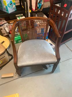 Old style chair obo