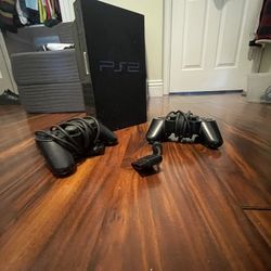 PS2 With 2 Controllers