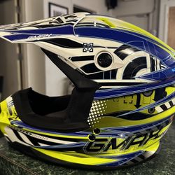 Dirt Bike GMax Helmet Small